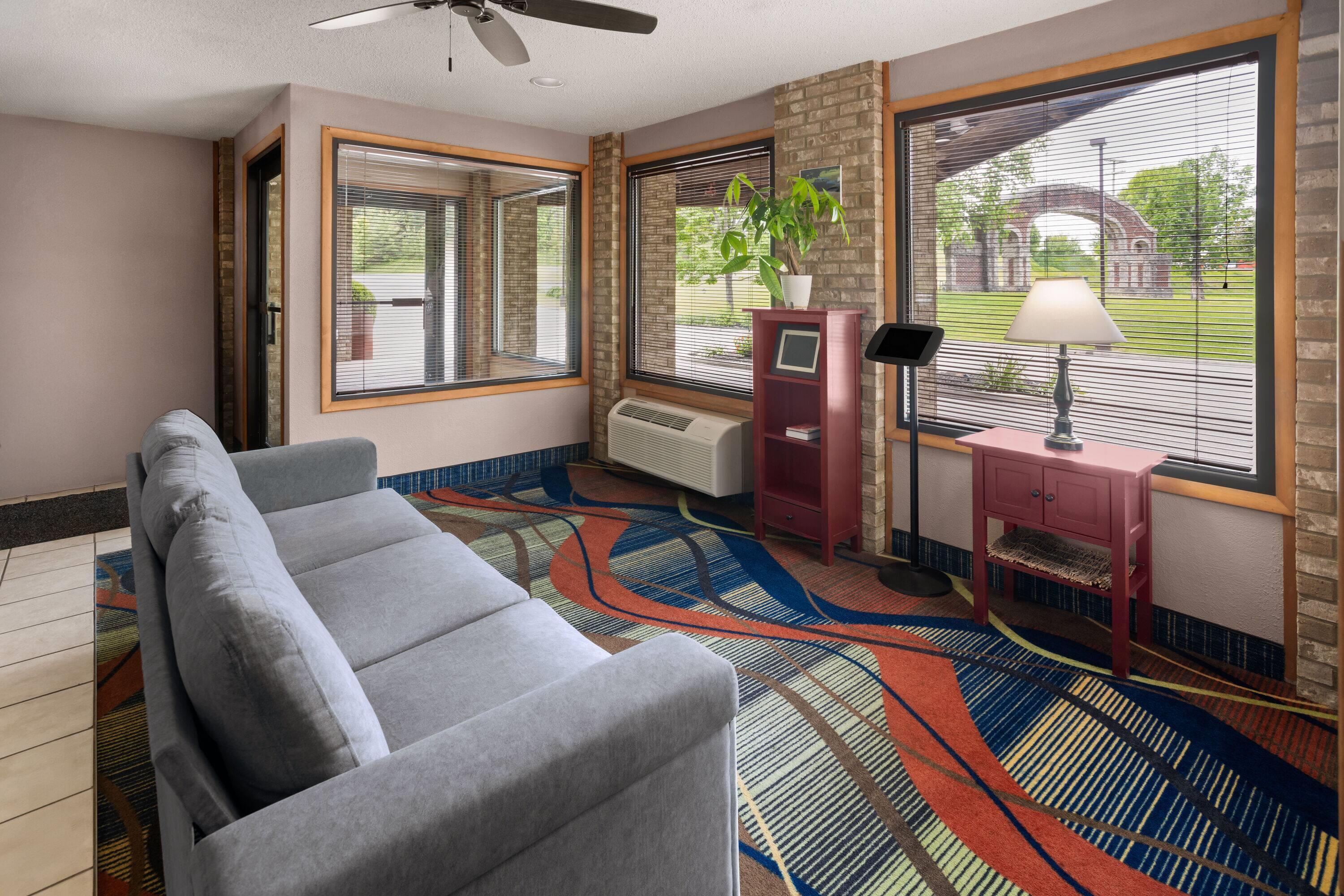 Lobby | Baymont by Wyndham Logan
