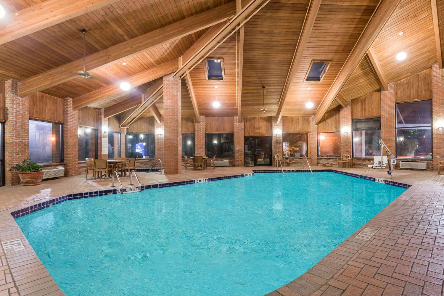 Baymont Inn Suites Lagrange Ga See S Pool Baymont Inn Suites Lagrange