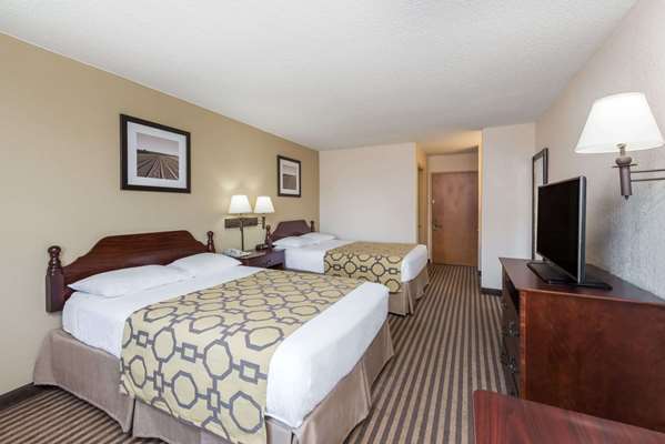  - Baymont Inn & Suites Metropolis