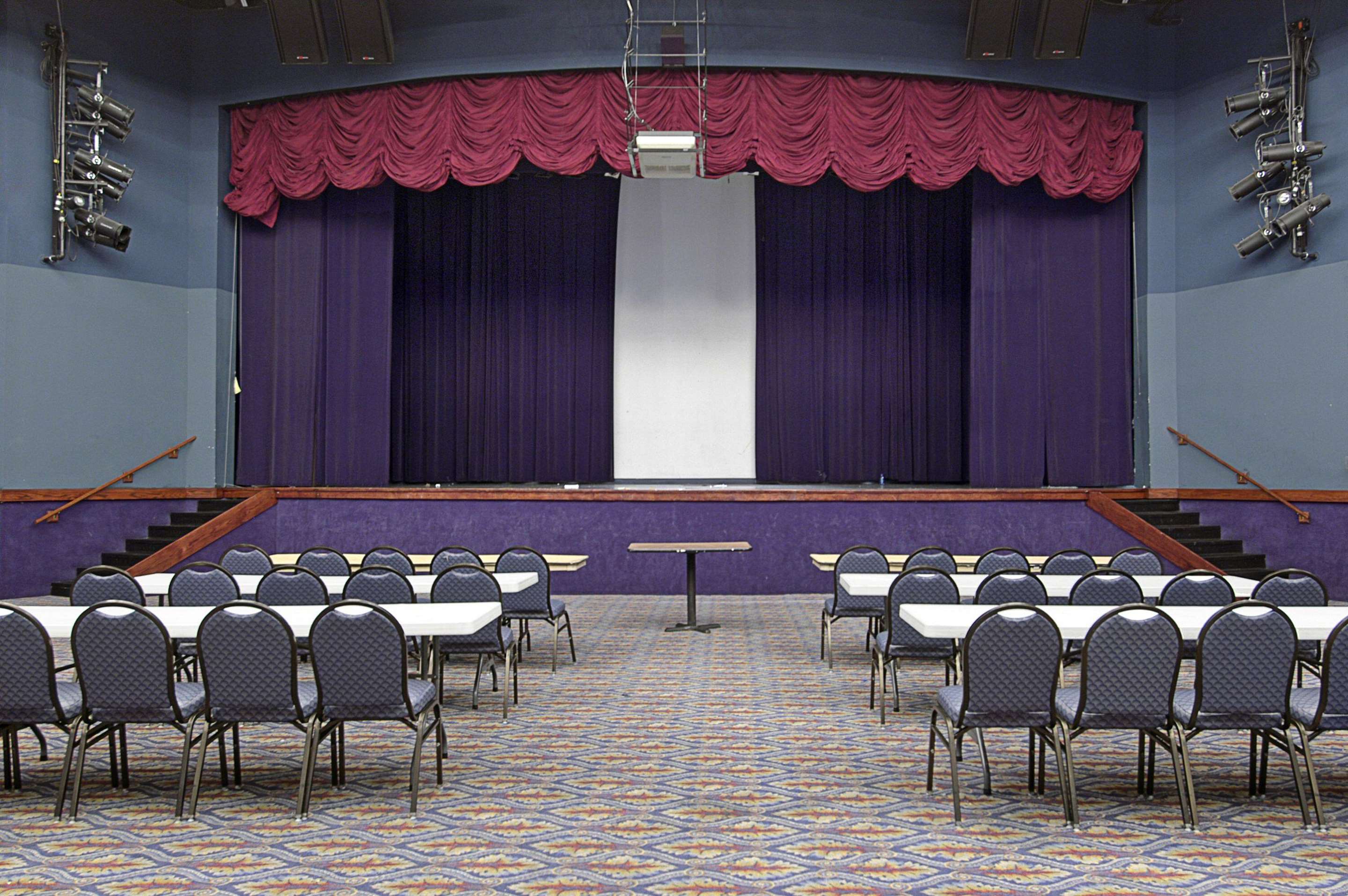 Meeting and Banquet Room | Baymont by Wyndham Metropolis