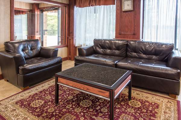  - Baymont Inn & Suites Muskegon