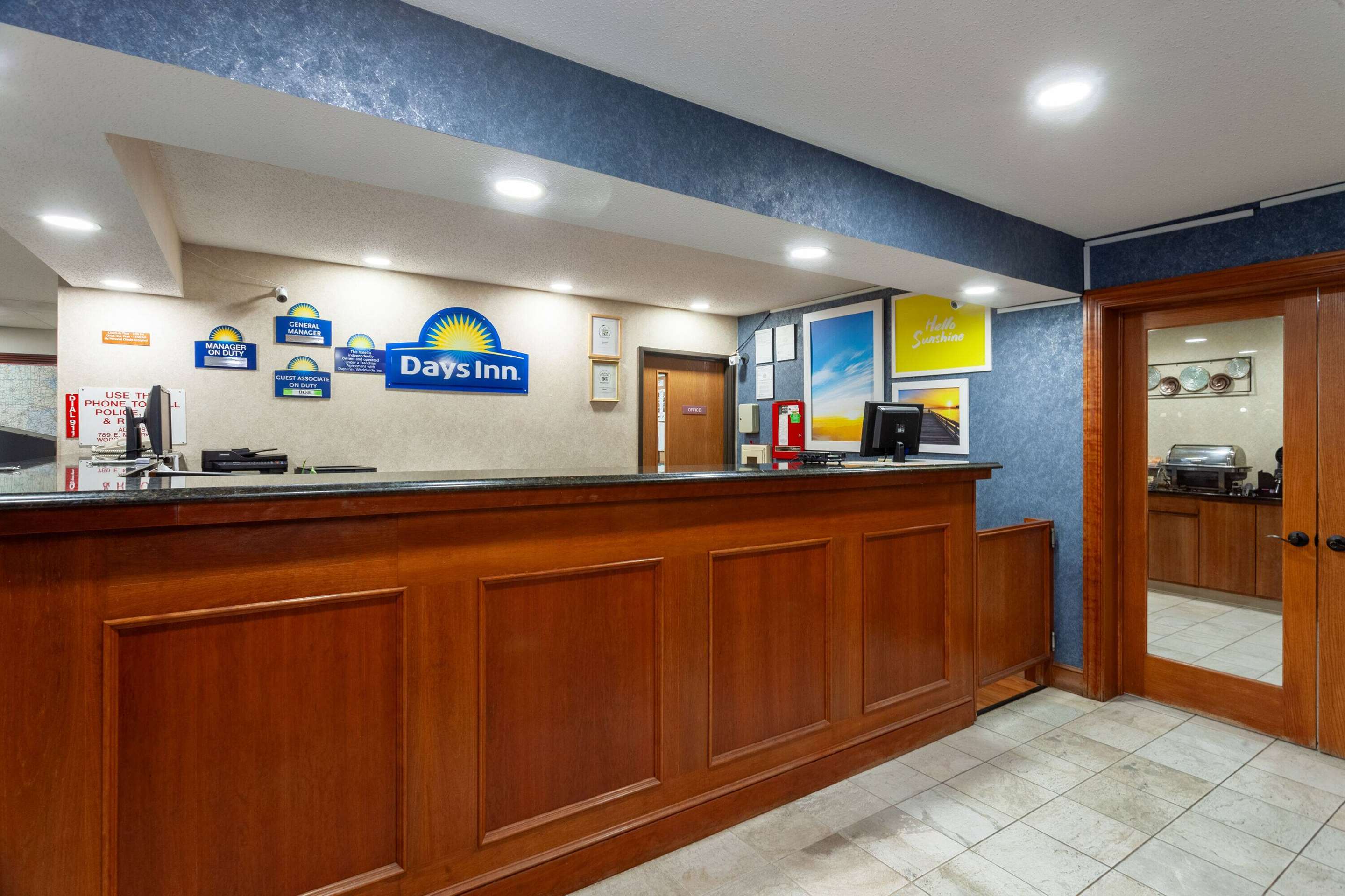 Reception | Days Inn by Wyndham Wooster