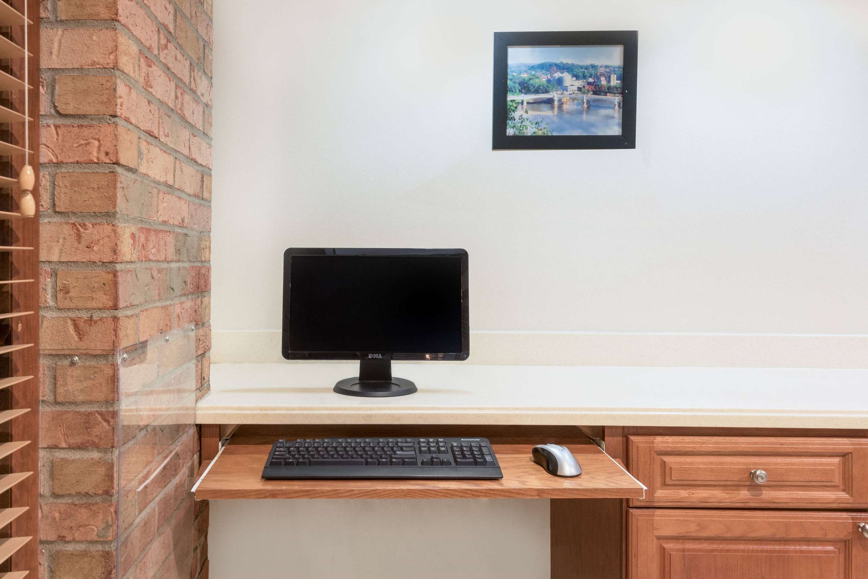 Business Center | Baymont by Wyndham Zanesville