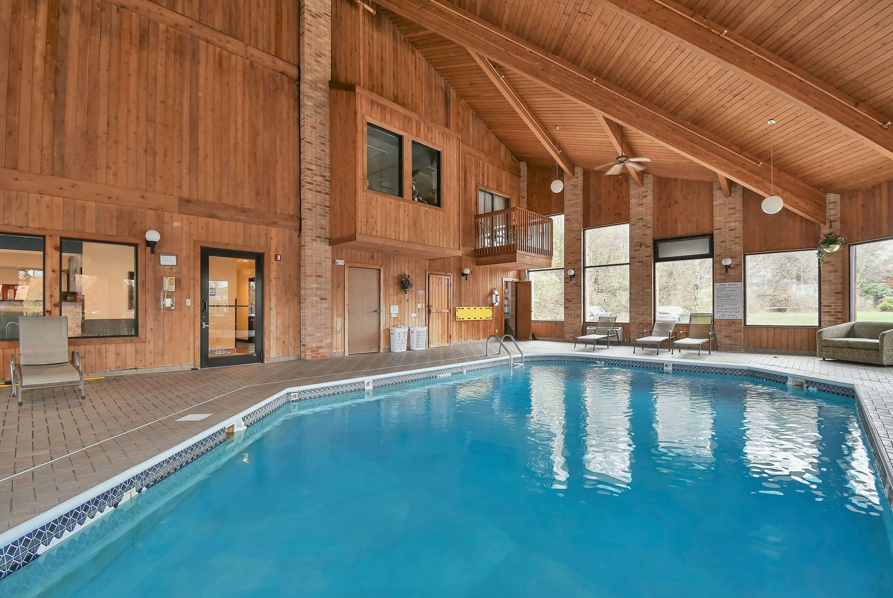 Pool | Baymont by Wyndham Zanesville