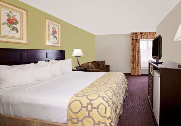  - Baymont Inn & Suites Downtown Battle Creek