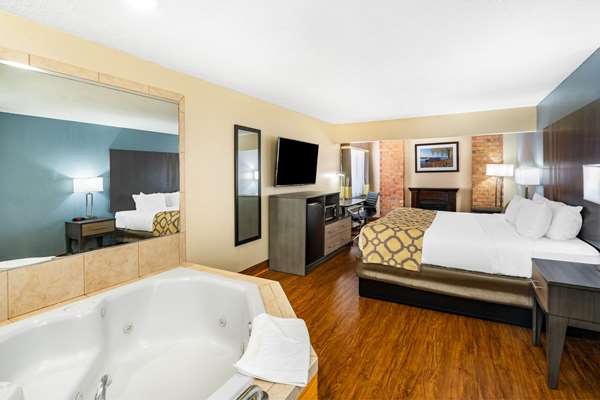 Suite - Baymont Inn & Suites Tupelo - I-22, Exit 86