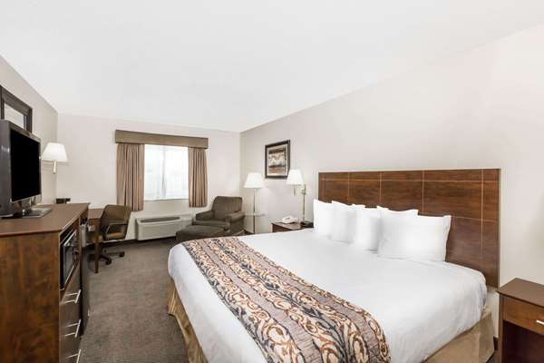  - Baymont Inn & Suites Le Mars