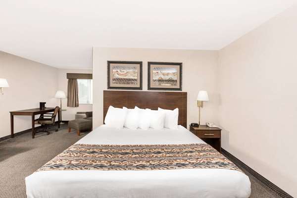  - Baymont Inn & Suites Le Mars
