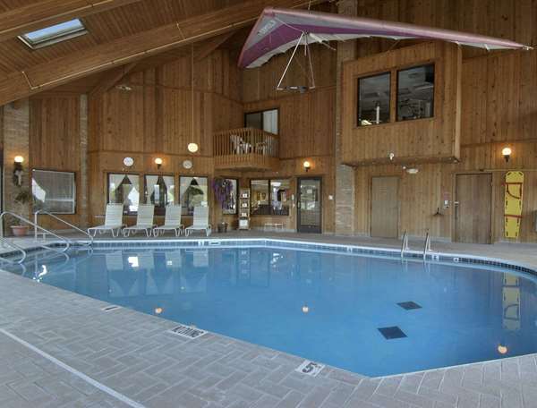 Pool - Baymont Inn & Suites Whitewater