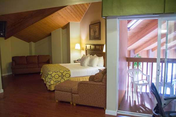 Suite - Baymont Inn & Suites Yreka - I-5, Exit 773