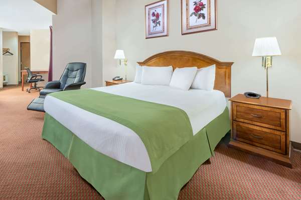  - Baymont Inn & Suites Enid