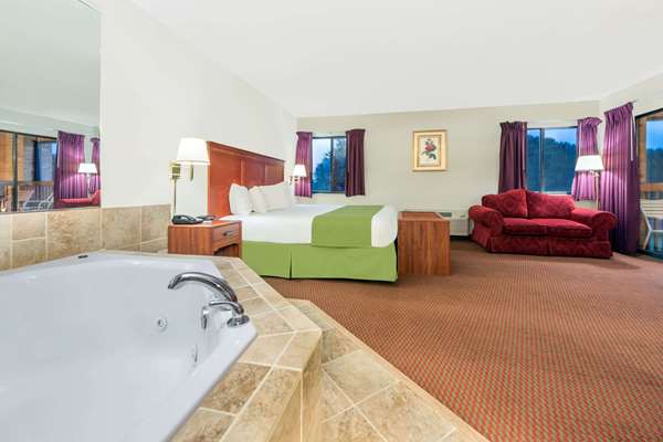  - Baymont Inn & Suites Enid
