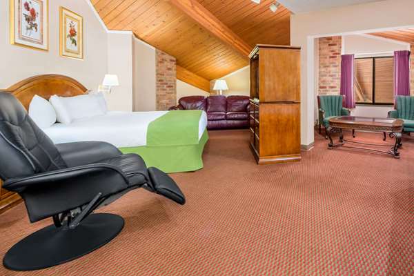  - Baymont Inn & Suites Enid