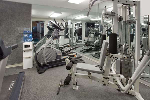 Fitness/ Exercise Room - Baymont Inn & Suites Freeport