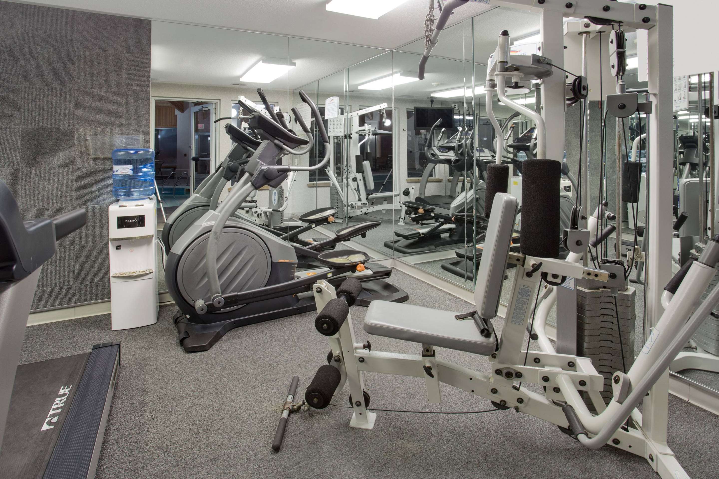 Health club fitness center gym | Baymont by Wyndham Freeport