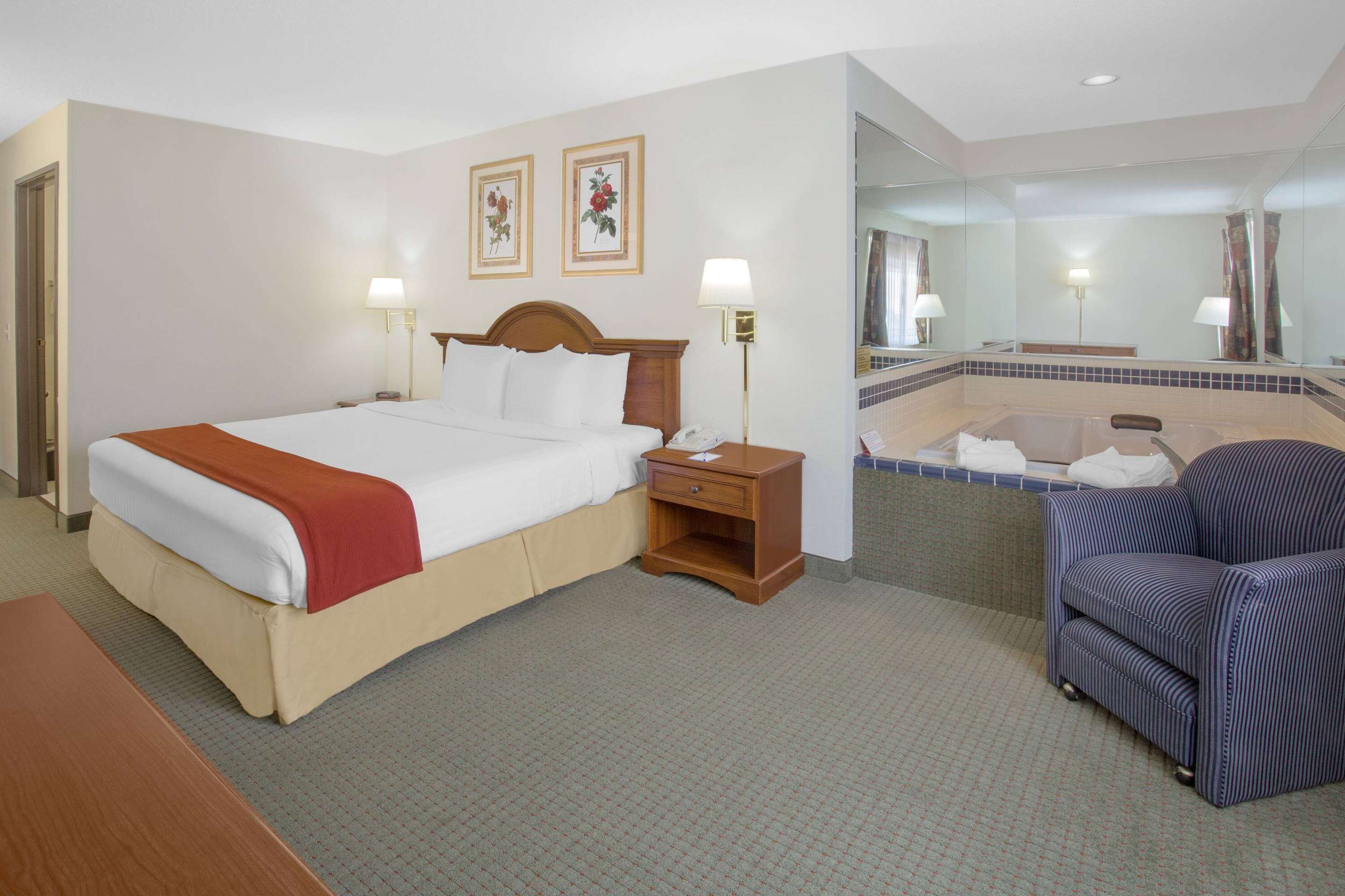 Guest room