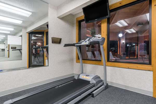 Fitness/ Exercise Room - Baymont Inn & Suites Marshfield
