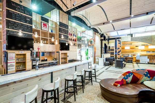 Bar - TRYP Hotel by Wyndham Times Square South NYC