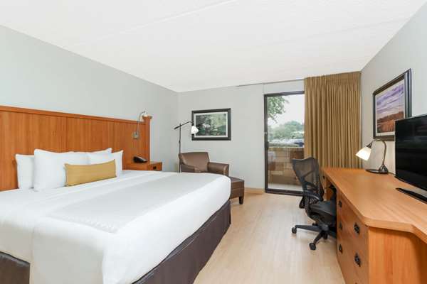  - Wyndham Garden Hotel & Conference Center Austin - I-35, Exit 231