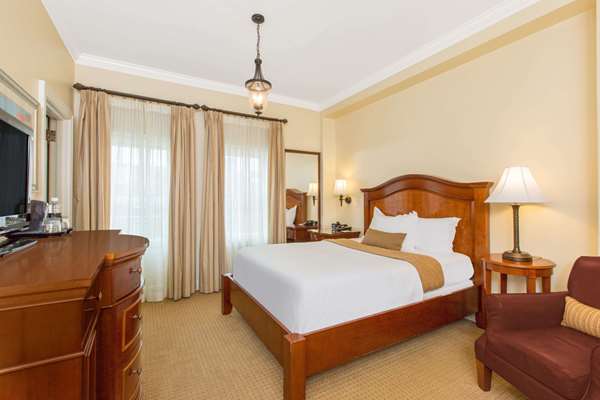 Suite - George Washington Wyndham Grand Hotel Winchester