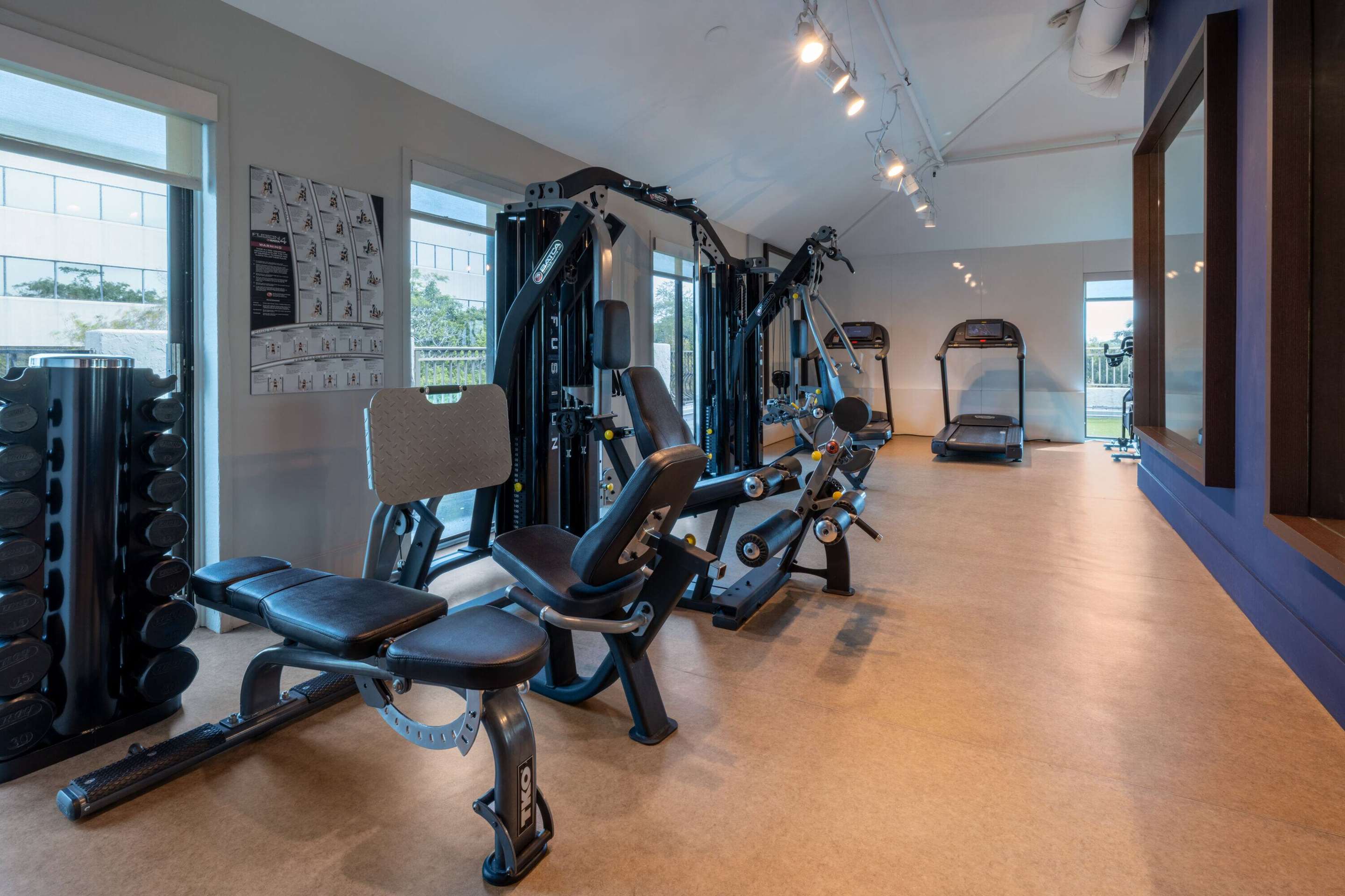 Health club fitness center gym | Wyndham Boca Raton Hotel