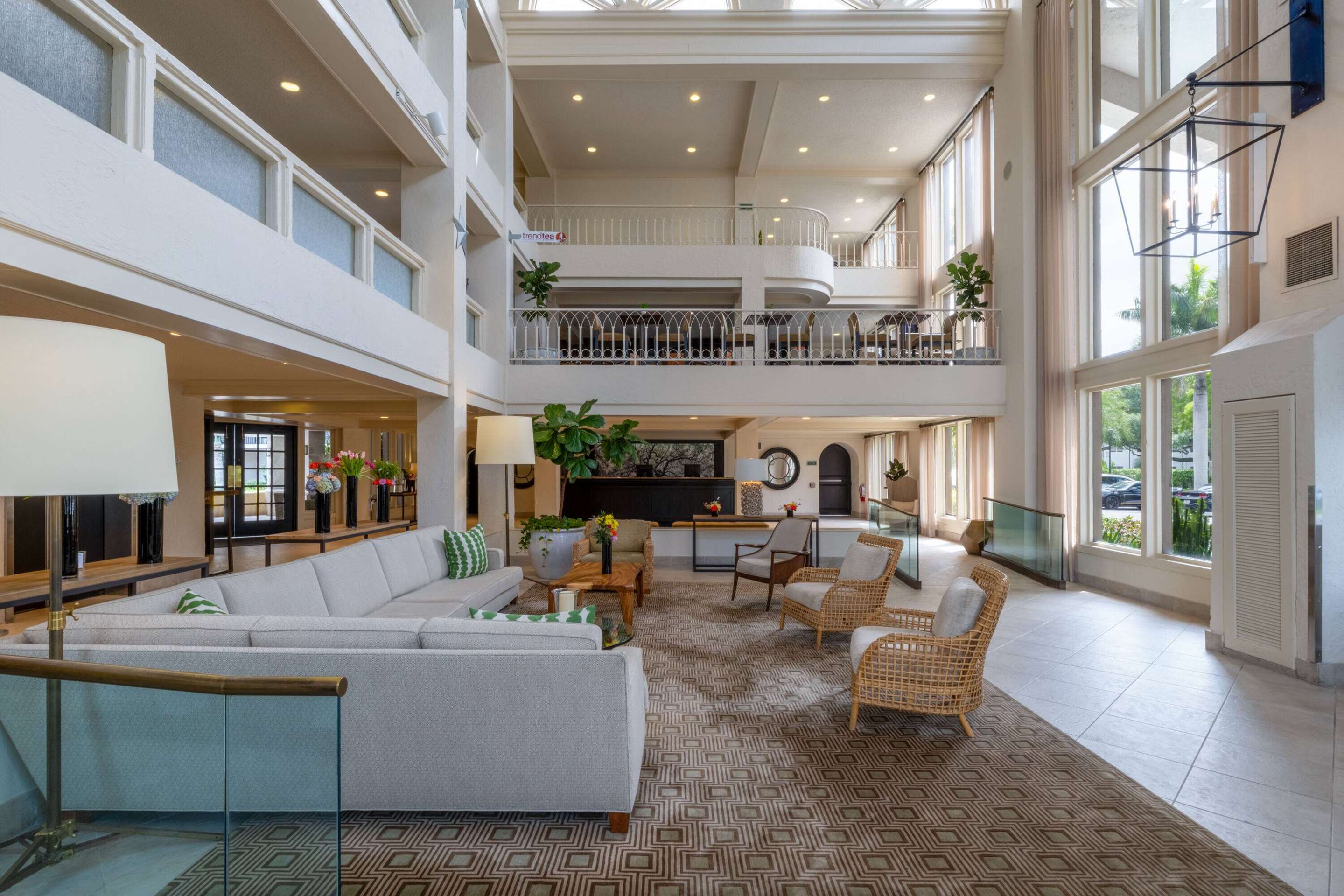 Lobby | Wyndham Boca Raton Hotel