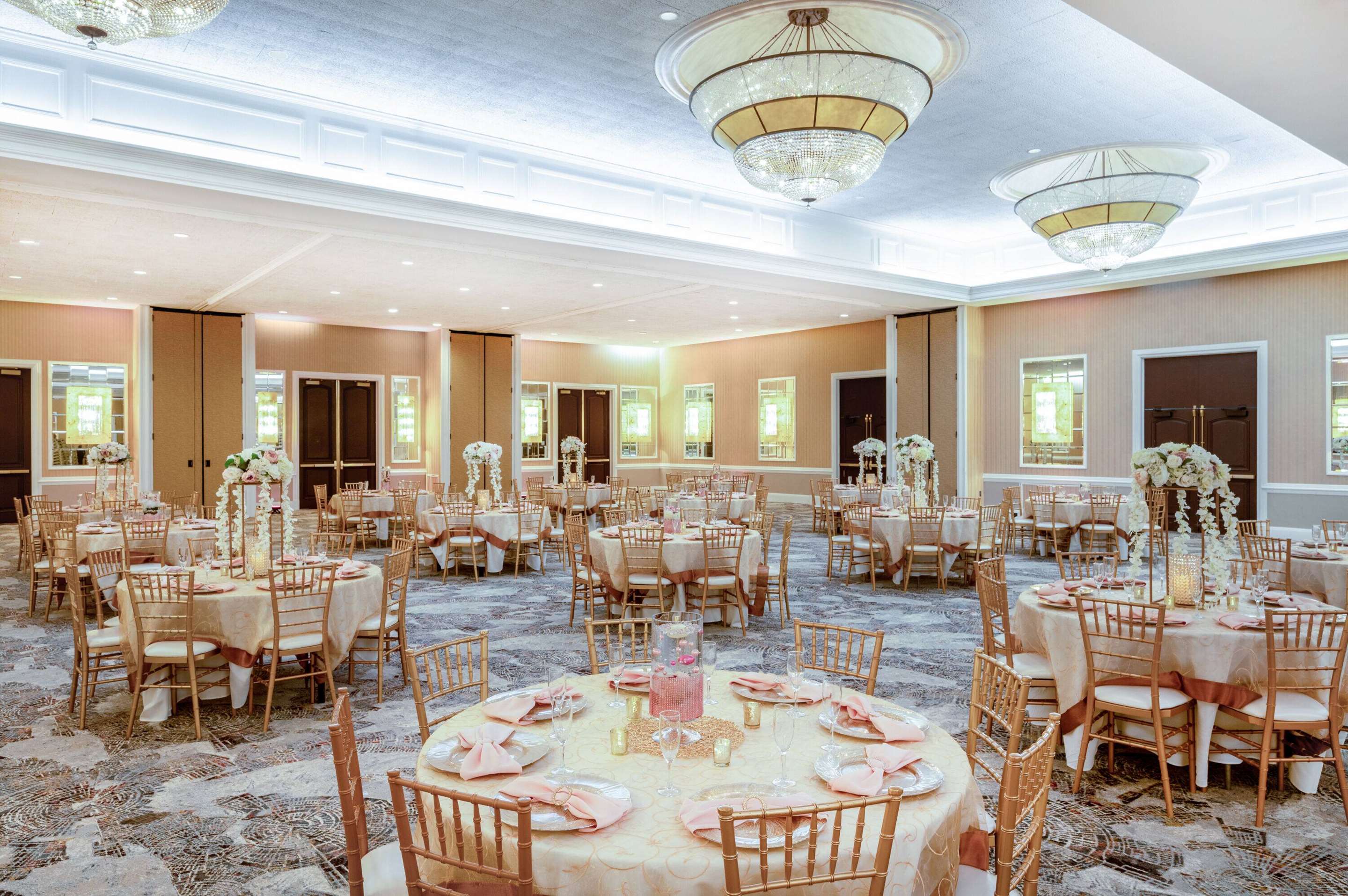 Ballroom | Wyndham Indianapolis West