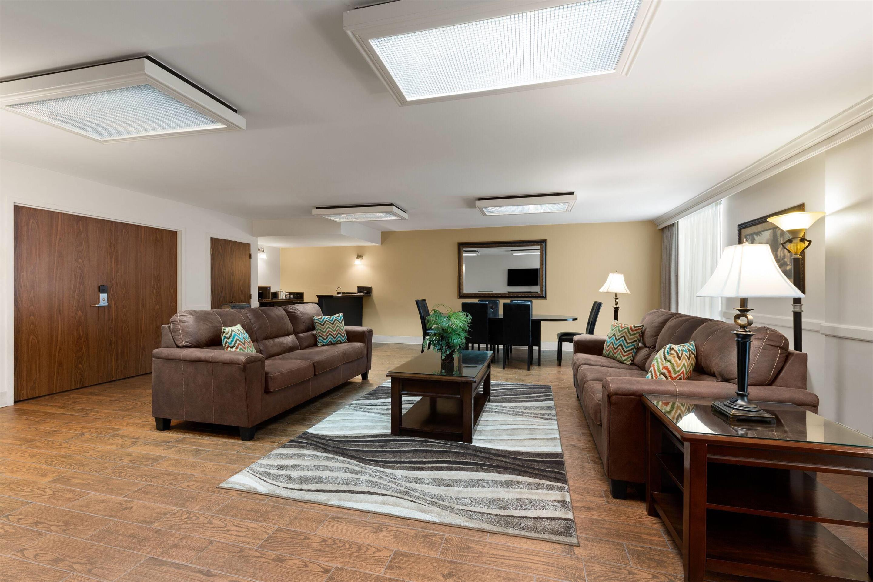 Property amenity | Wyndham Riverfront Little Rock