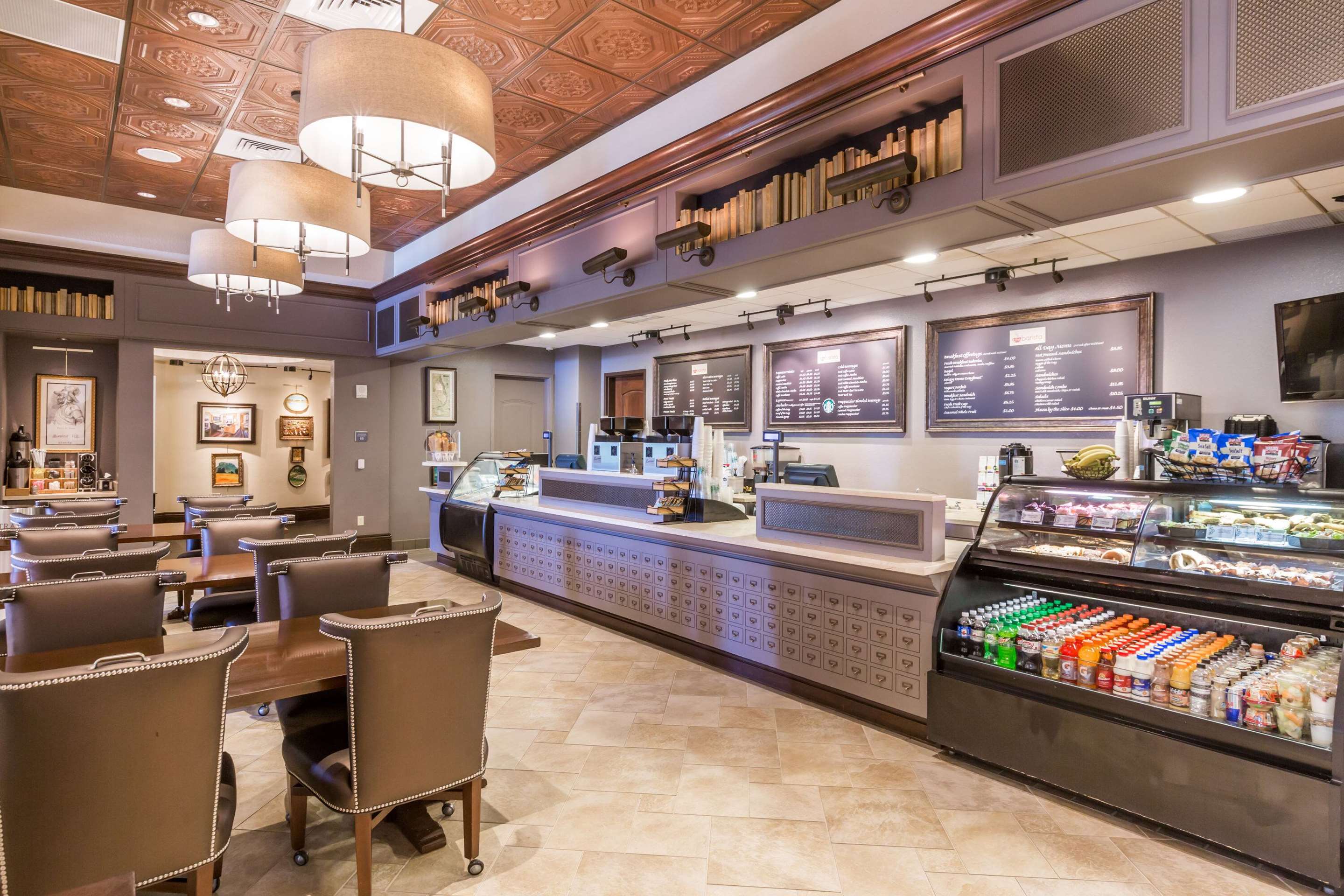 Cafe | Wyndham Grand Orlando Resort Bonnet Creek