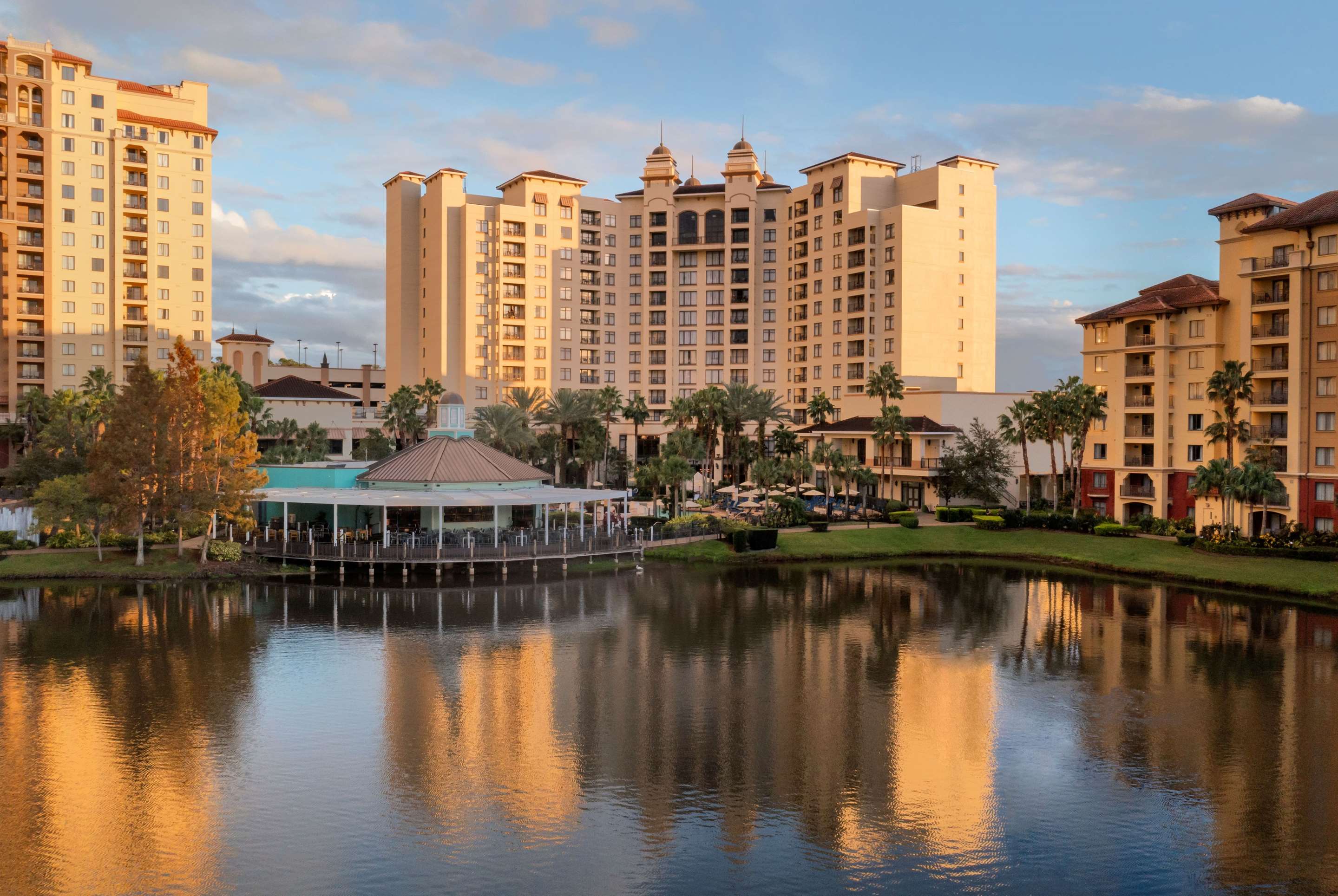 Exterior | Wyndham Grand Orlando Resort Bonnet Creek