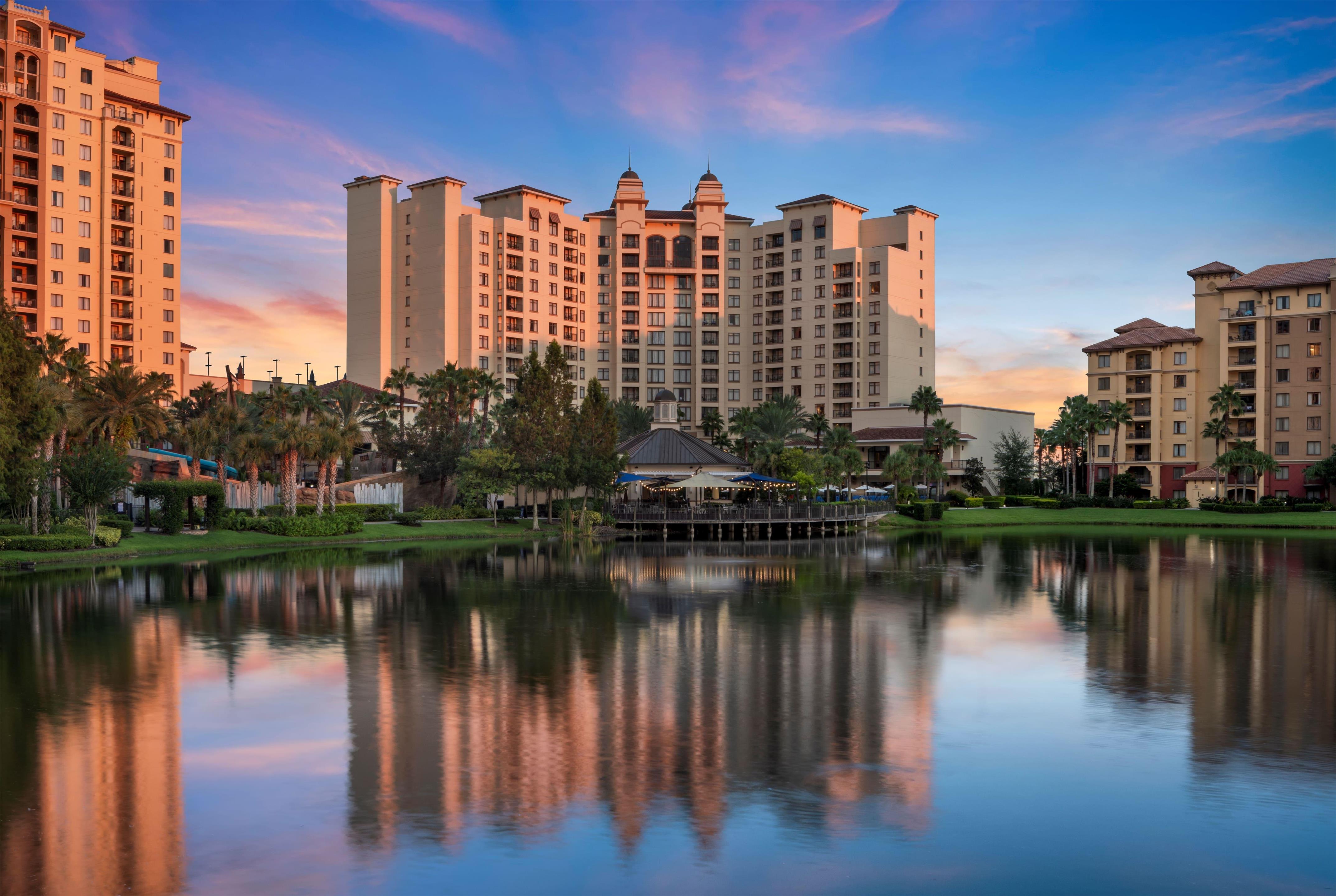 Exterior | Wyndham Grand Orlando Resort Bonnet Creek