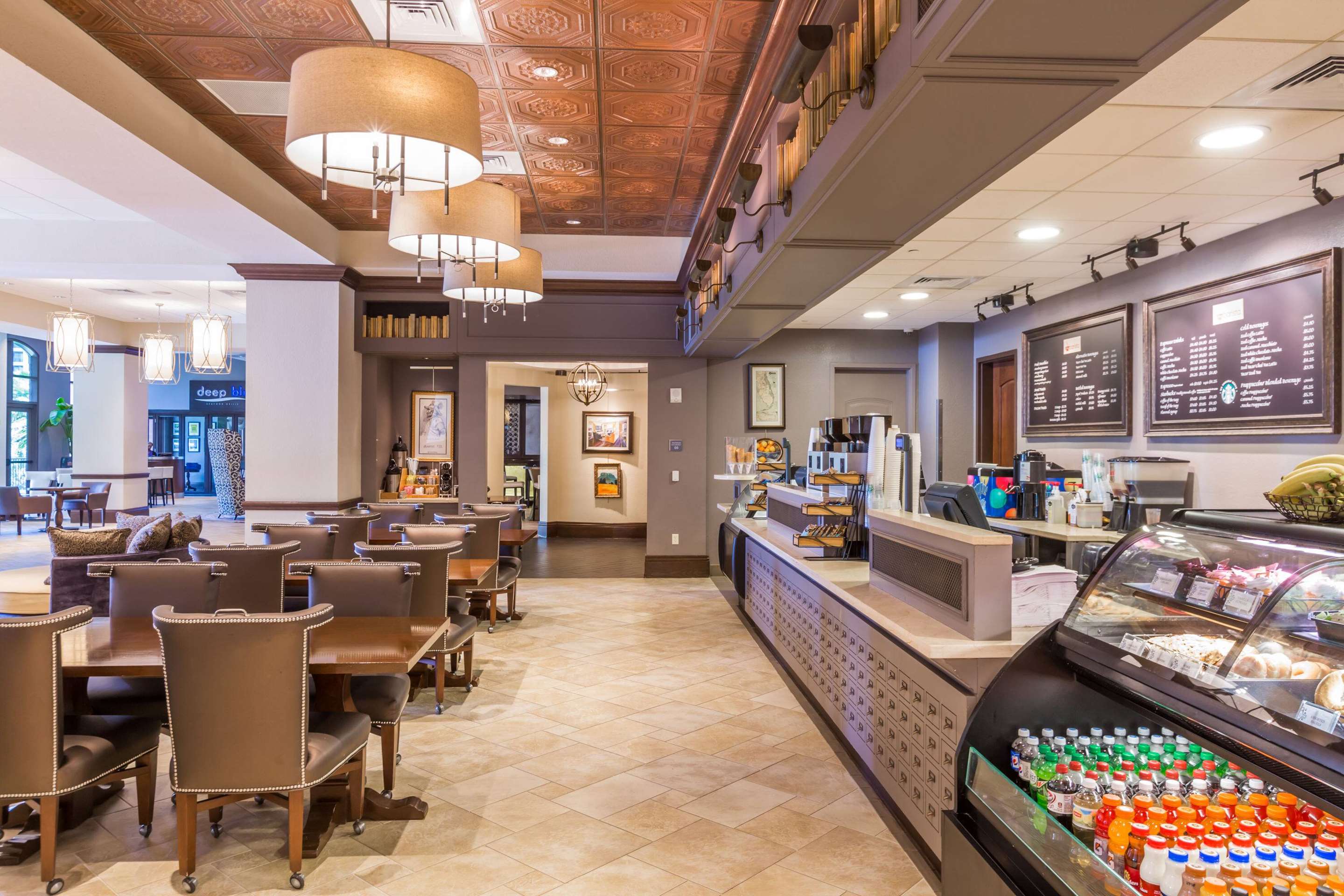 Cafe | Wyndham Grand Orlando Resort Bonnet Creek