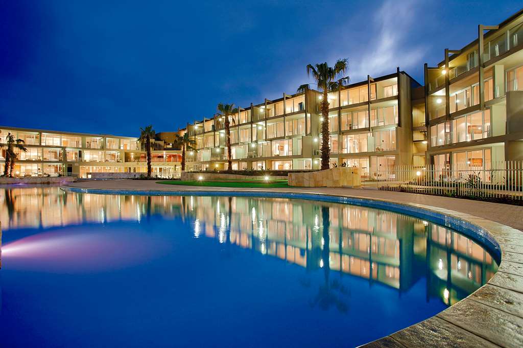 Wyndham Resort Torquay - Tap to explore photos