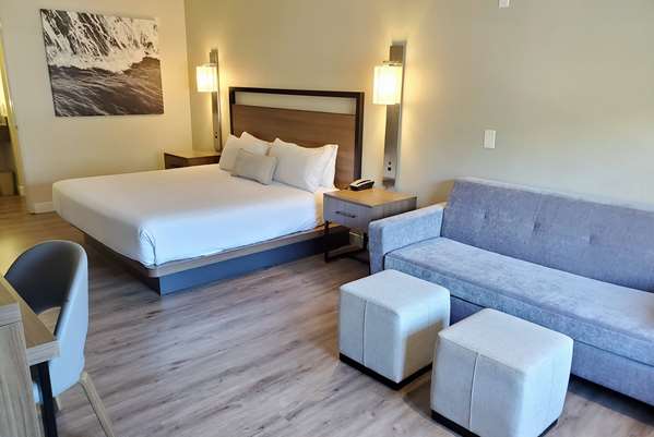  - Wyndham Garden Hotel SeaWorld San Diego - I-8, Exit 1