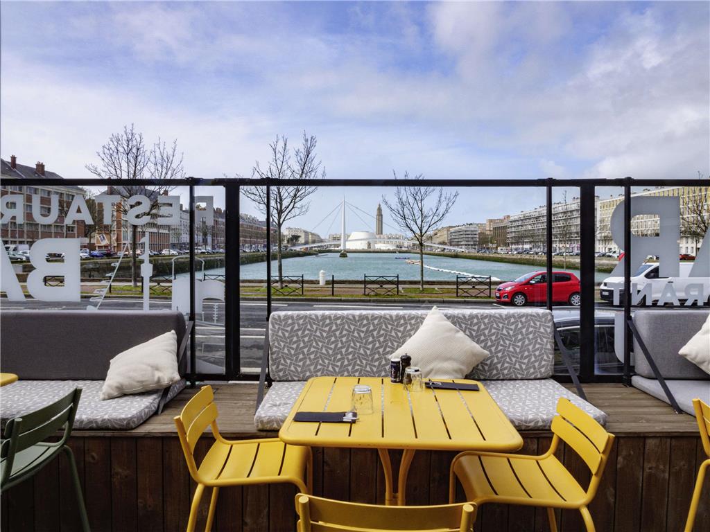 Mercure Bassin du Commerce