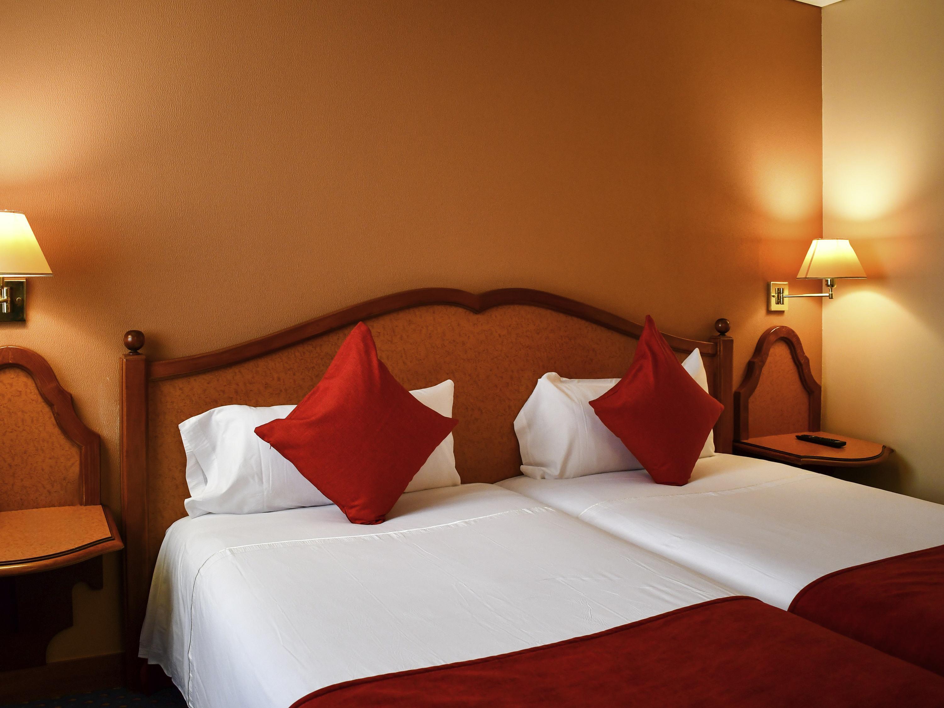 Mercure Andorra Room Type - Superior Room with twin beds