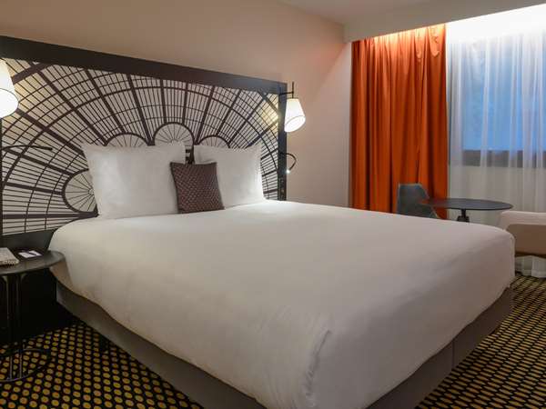 Guest Room,On-Site