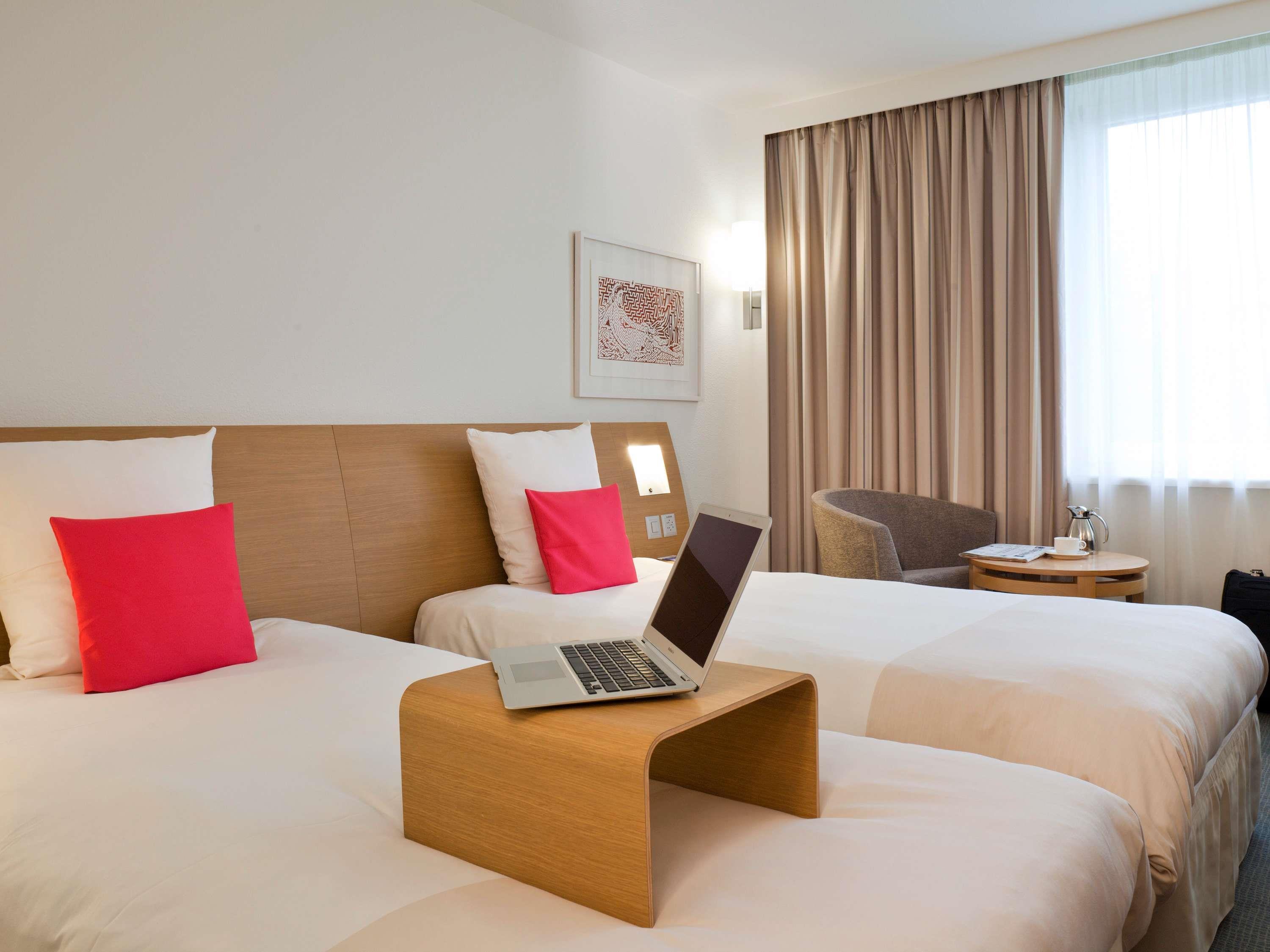 Novotel Paris Est Room Type - Superior Room with 2 single beds