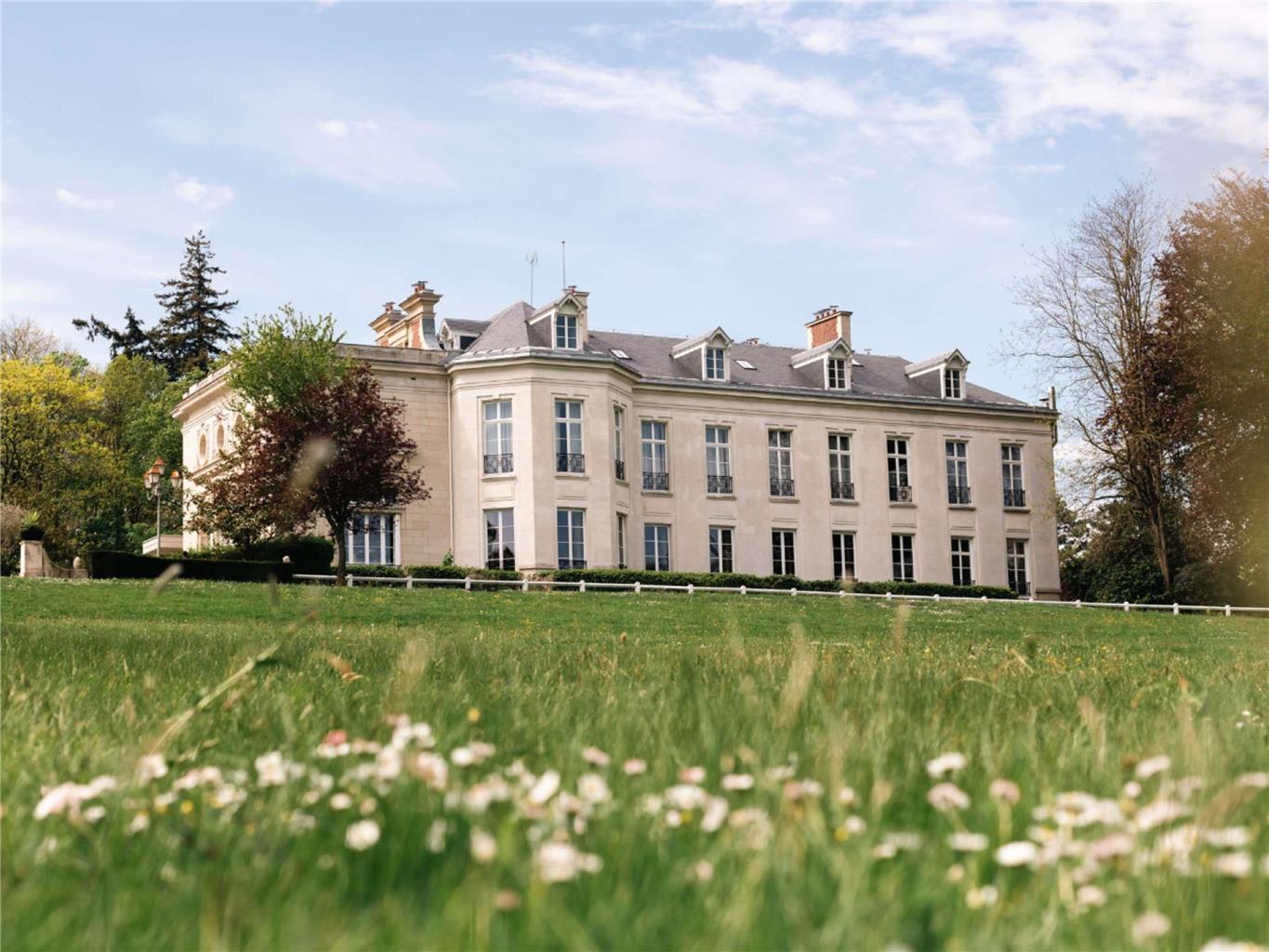 Novotel Chateau de Maffliers