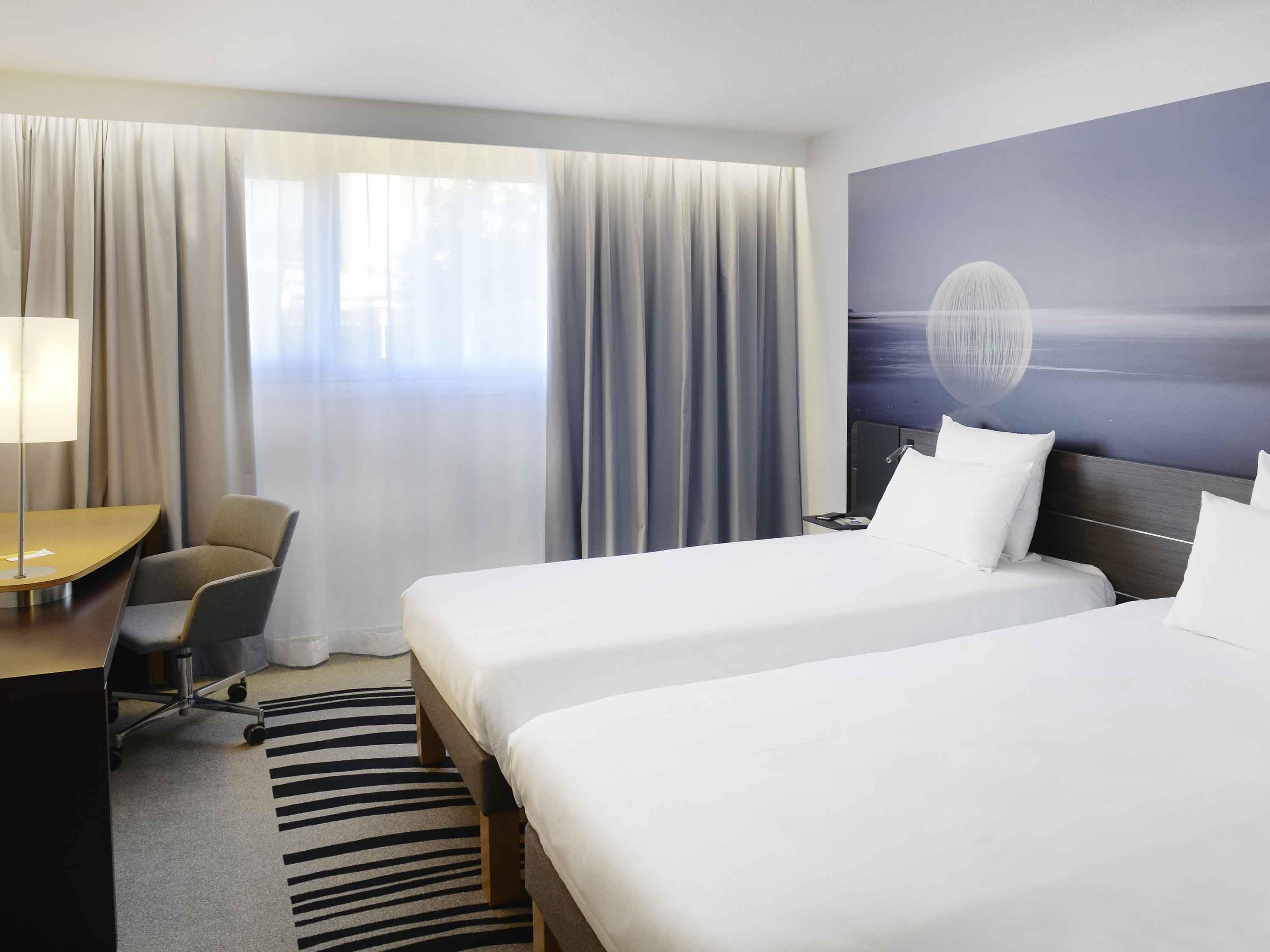 Novotel Caen Cote De Nacre Room Type - Classic Room with twin beds