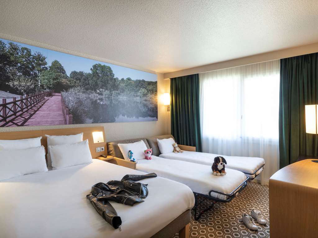 Novotel Orléans Chemins Sologne-Demeures Campagne - Tap to explore photos