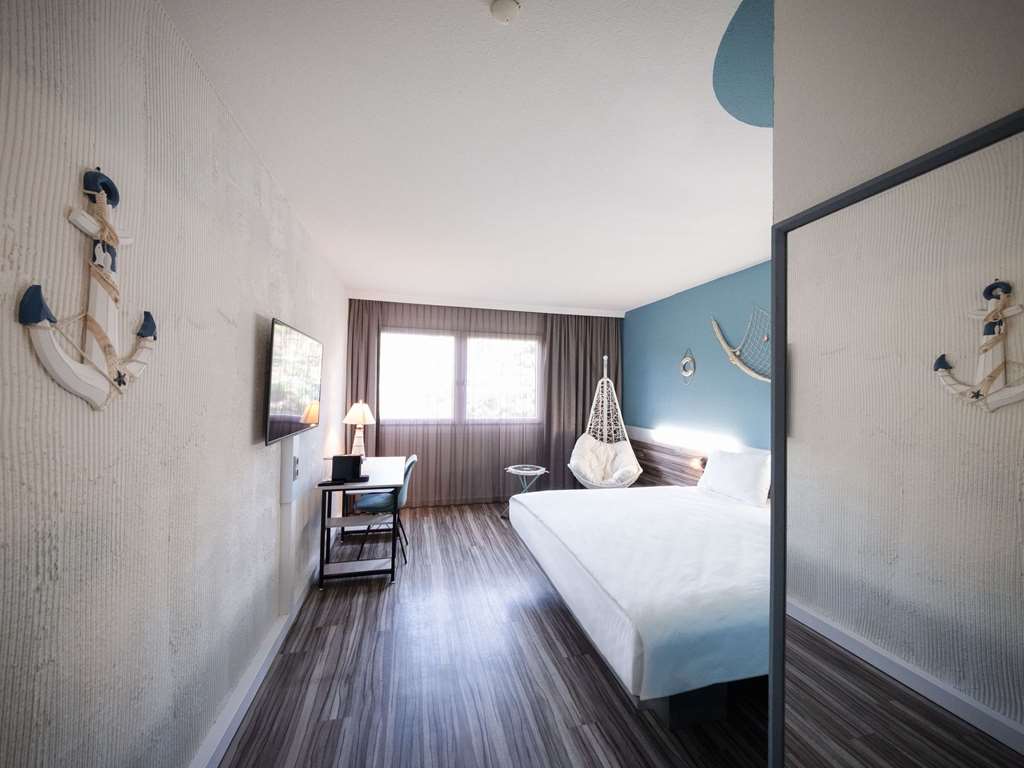 ibis Styles Linz - Tap to explore photos