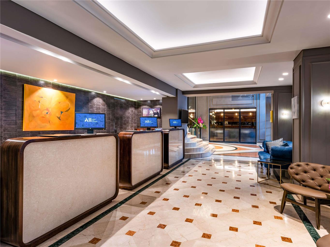 Guest photo