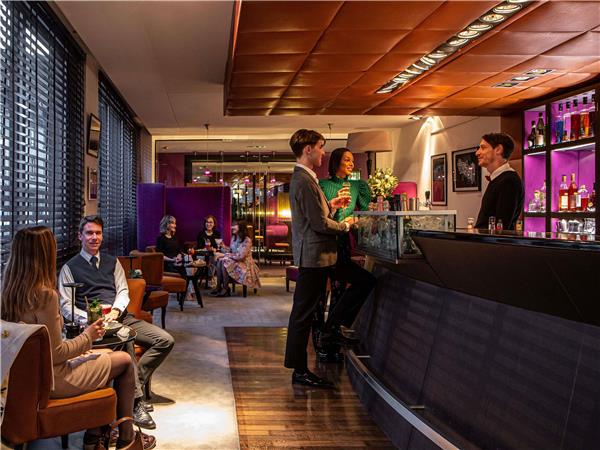 On-Site,Bar/Lounge