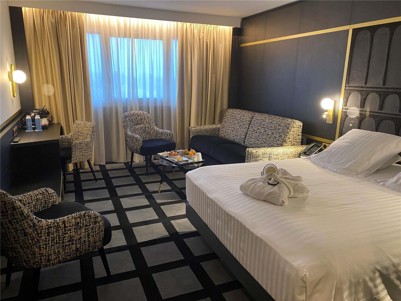 Mercure Orleans Centre Hotel