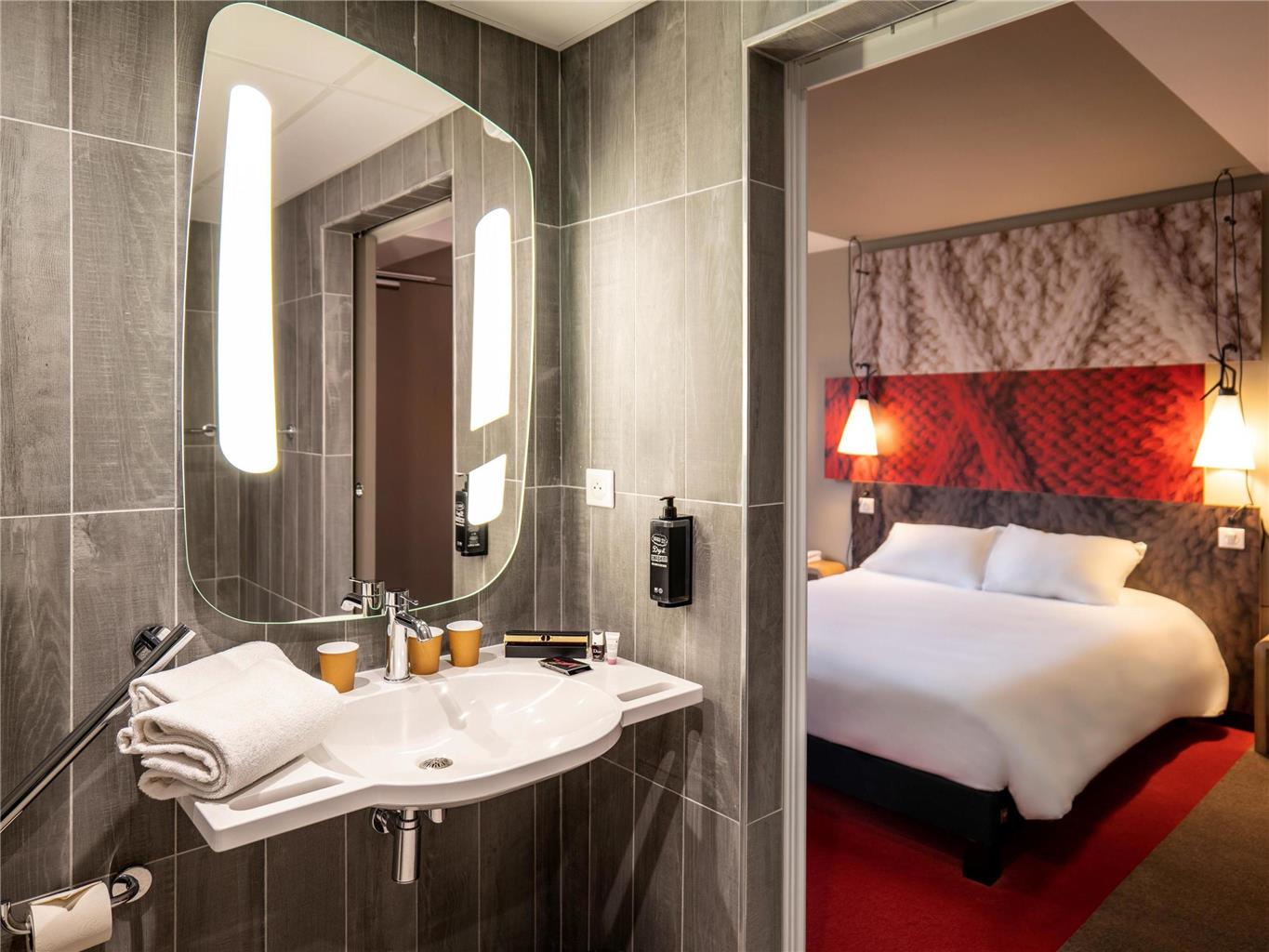 Ibis Hotel Moulins Sud