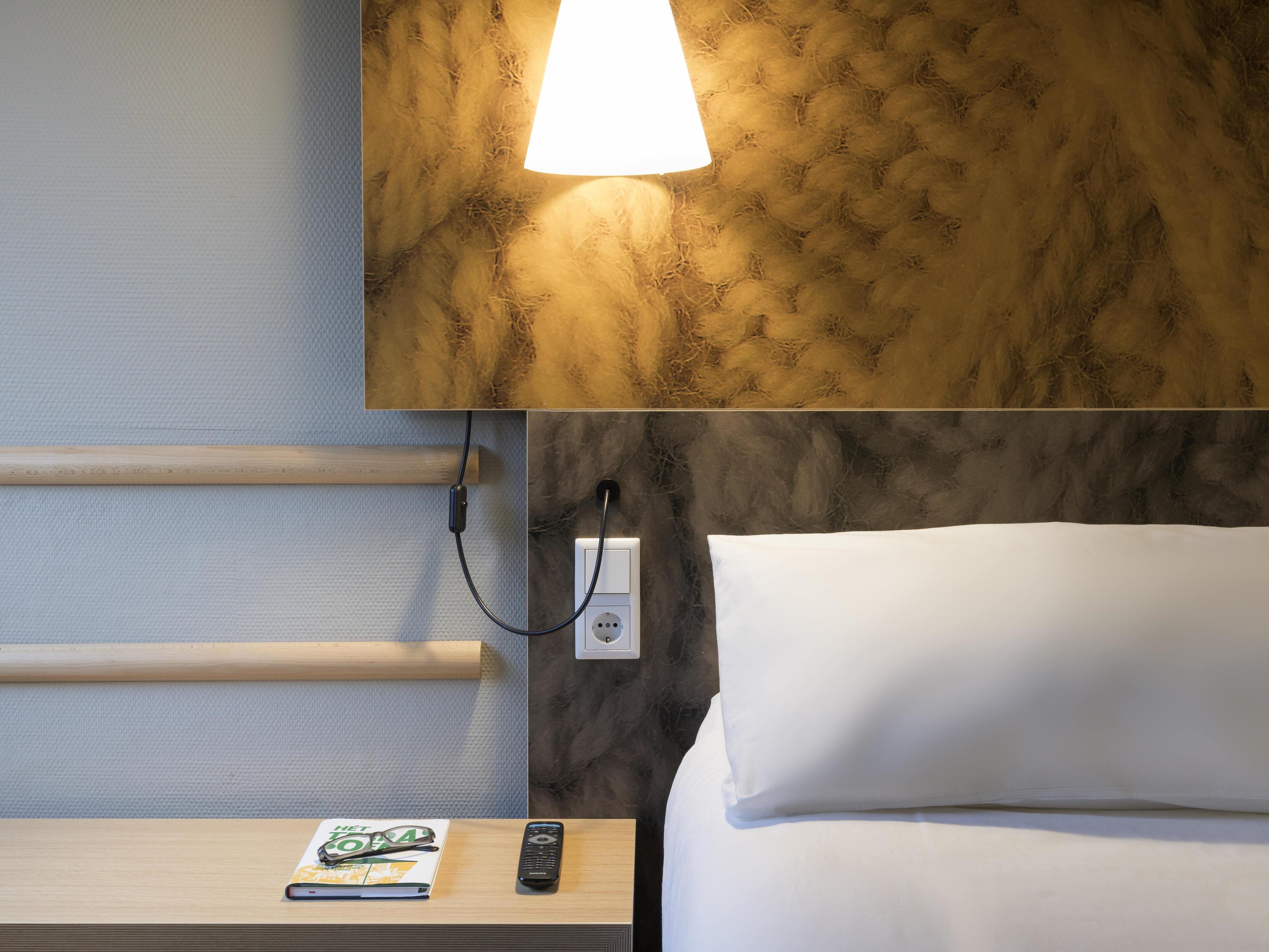 ibis Tilburg Room Type - Comfortable Standard Room with double bed