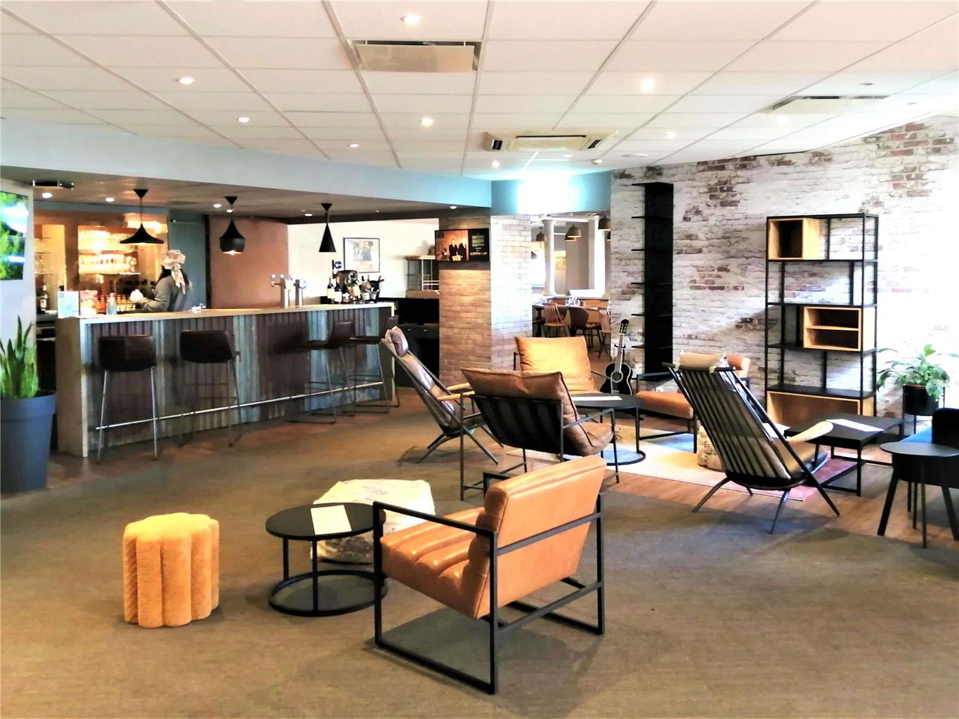 ibis Poitiers South