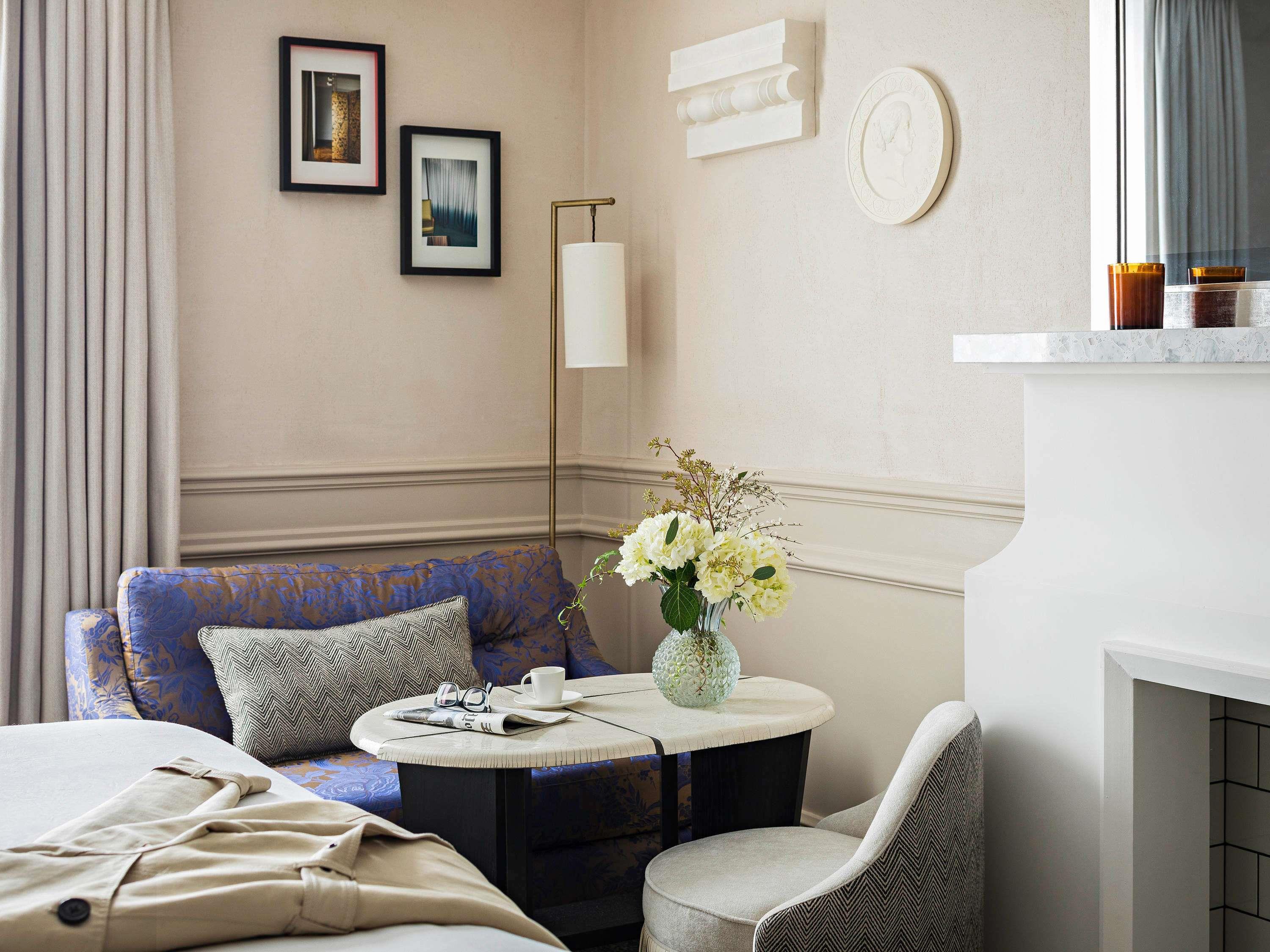 Sofitel Le Scribe Paris Opera Room Type - LUXURY ROOM, 1 Queen Size Bed, Courtyard or Scribe St