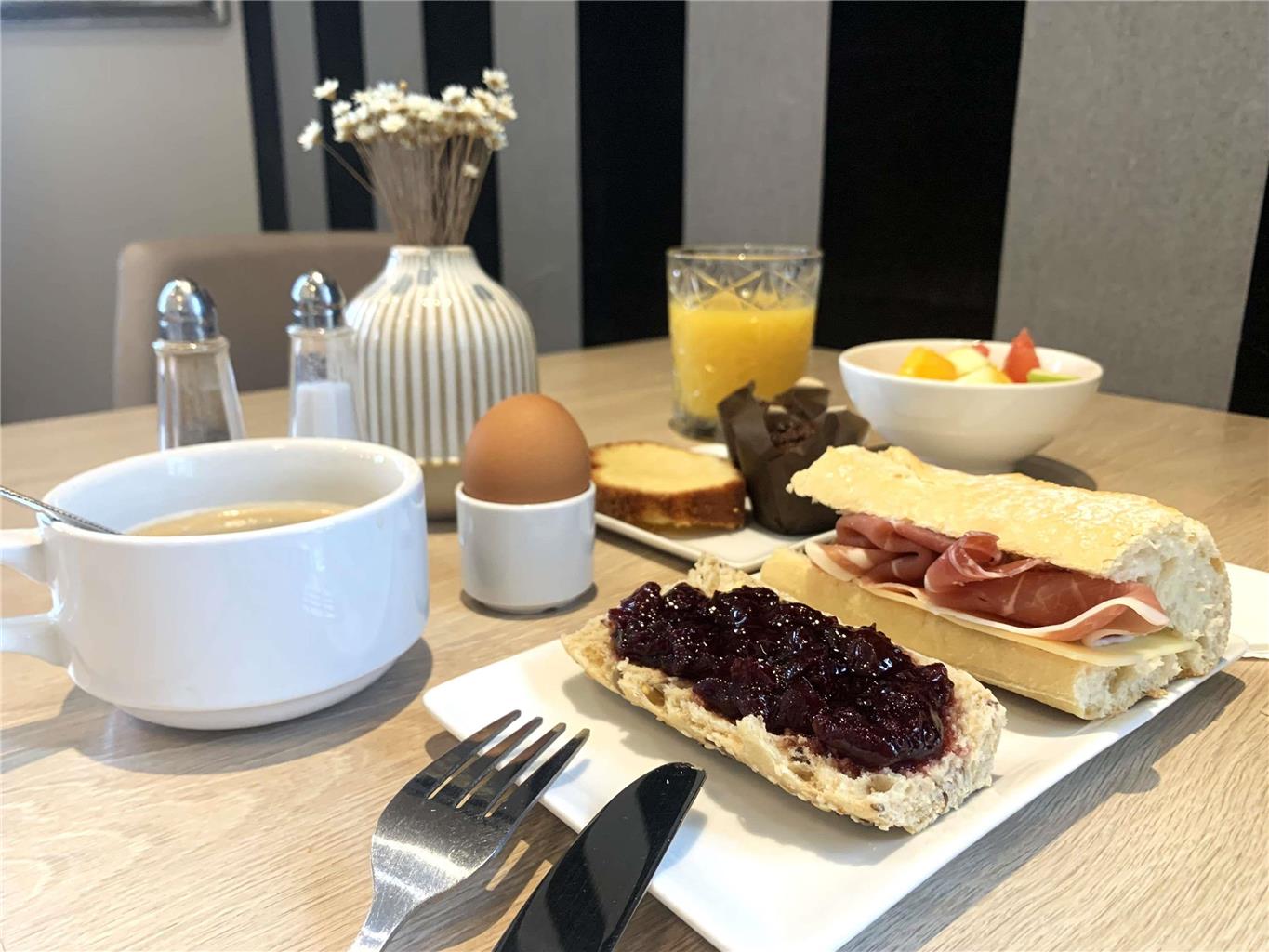 Ibis Hotel Rouen Barentin